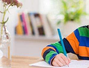 നിർദ്ദേശങ്ങൾ കാറ്റിൽ പറത്തി ഒന്നാം ക്ലാസ് പ്രവേശന പരീക്ഷ; അധ്യാപകർക്കും രക്ഷിതാക്കൾക്കുമെതിരെ കേസ്