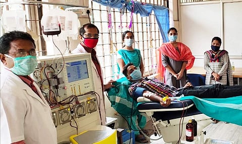 ആവശ്യമായ രക്ത ഘടകം മാത്രം വേര്‍തിരിക്കും, ബാക്കി ദാതാവിന്റെ ശരീരത്തിലേക്ക് തന്നെ മടക്കും; തൃശൂര്‍ മെഡിക്കല്‍ കോളജില്‍ പ്ലേറ്റ്‌ലെറ്റ് ഫെറെസിസ് സംവിധാനം, വില 20ലക്ഷം