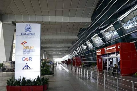 ആദ്യദിനം തന്നെ ആഭ്യന്തര സര്‍വീസ് പാളി, വിമാനങ്ങള്‍ കൂട്ടത്തോടെ റദ്ദാക്കി; യാത്രക്കാര്‍ ദുരിതത്തില്‍