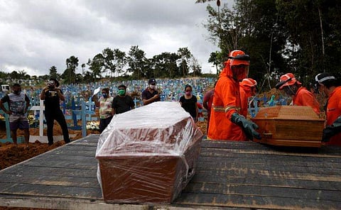 അമേരിക്കയിൽ മരിച്ചവരുടെ എണ്ണം ഒരു ലക്ഷം കടന്നു; ബ്രസീലിൽ സ്ഥിതി അതീവ ​ഗുരുതരം