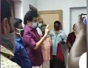 'പാര്‍ട്ടിയെ ചതിച്ചാല്‍ ദ്രോഹിക്കും'; നിരവധി പേര്‍ ലീഗ് വിട്ട് സിപിഎമ്മിലെത്തി; നിരോധനാജ്ഞ ലംഘിച്ച് പികെ ശശിയുടെ വക സ്വീകരണം