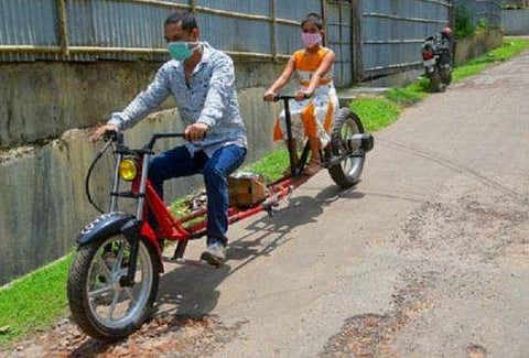 സാമൂഹിക അകലം പാലിച്ച് ഈ ബൈക്കിലിരിക്കാം! കോവിഡ് കാലത്തെ ഒരു സൂപ്പര്‍ കണ്ടുപിടിത്തം