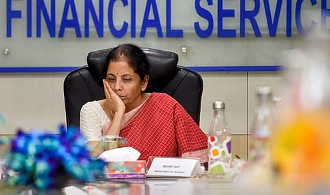 നിര്‍മ്മല സീതാരാമന്‍ പുറത്തേക്ക് ? ; കേന്ദ്രമന്ത്രിസഭ പുനഃസംഘടിപ്പിച്ചേക്കുമെന്ന് റിപ്പോര്‍ട്ട്