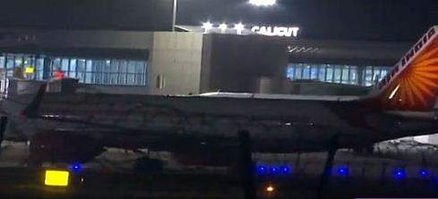 റിയാദിൽ നിന്നുള്ള ആദ്യ വിമാനം കരിപ്പൂരിലെത്തി; 84 ​ഗർഭിണികൾ, 22 കുട്ടികൾ; അടിയന്തര ചികിത്സ വേണ്ട അഞ്ച് പേരും സംഘത്തിൽ