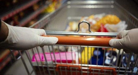 നിത്യോപയോഗ സാധനങ്ങള്‍ക്ക് തോന്നിയ വില; ഒറ്റയടിക്ക് കൂട്ടിയത് 200 ശതമാനം വരെ; അമേരിക്കയില്‍ ഇന്ത്യന്‍ കച്ചവടക്കാരന് തടവും പിഴയും