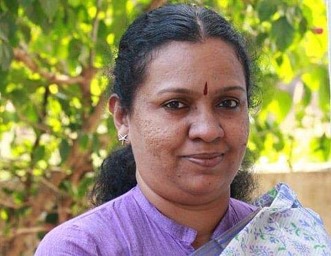 'നദി'- ആര്‍ ശ്രീലതാവര്‍മ്മ എഴുതിയ കവിത