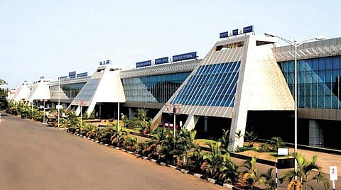 Huge drug bust at Karipur airport, hybrid cannabis worth Rs 9 crore seized