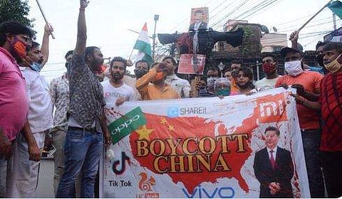 പ്രസിഡന്റിനെ ശരിയാക്കിയപ്പോള്‍ മാപ്പ് തെറ്റിപ്പോയി; ചൈനയ്ക്ക് പകരം അമേരിക്ക; വീണ്ടും പരിഹാസം ഏറ്റുവാങ്ങി ബിജെപി പ്രതിഷേധം