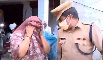 സബ് രജിസ്ട്രാര്‍ 5,000 രൂപ കൈക്കൂലി വാങ്ങി; 7 വര്‍ഷം കഠിന തടവ്, 5 ലക്ഷത്തിന് മേലെ പിഴ