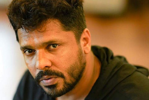 'ശ്യാം പുഷ്കരന്റെ ക്യാമറാമാനാകാൻ കാത്തിരിക്കുകയായിരുന്നു, ഒരുപാട് നാളായുള്ള ആ​ഗ്രഹം'; ആഷിഖ് അബു