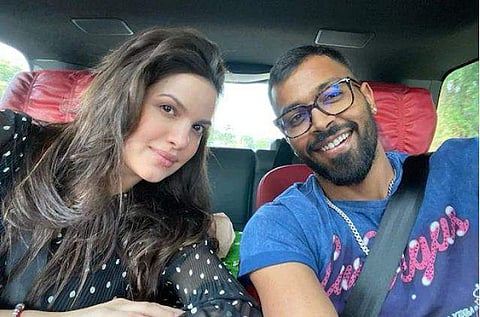 മുഖത്തെ തിളക്കത്തിന് പിന്നില്‍ കുഞ്ഞും, നിങ്ങളുടെ സ്‌നേഹവും ലാളനയും; ഹൃദയം കീഴടക്കി ഹര്‍ദിക്കിന് നതാഷയുടെ മറുപടി