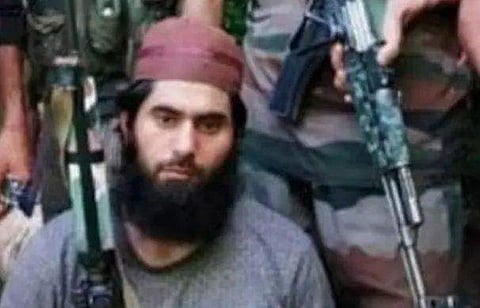 ഹിസ്ബുള്‍ മുജാഹിദീന്‍ കമാന്‍ഡറെ വധിച്ചു, ബലാത്സംഗ കേസിലെ പ്രതി; ജില്ല തീവ്രവാദ മുക്തമായെന്ന് പ്രഖ്യാപനം