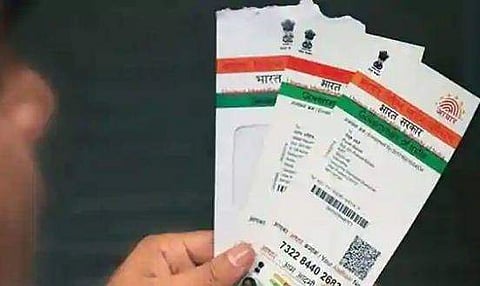 നിങ്ങൾ ആധാറിൽ മൊബൈൽ നമ്പർ റജിസ്റ്റർ ചെയ്തിട്ടുണ്ടോ? ഇതാണ് വഴി