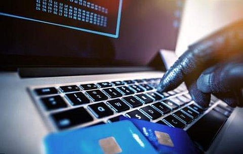 പരിചയം ഫെയ്സ്ബുക്ക് വഴി; 69കാരിയെ കബളിപ്പിച്ച് അരക്കോടി രൂപ തട്ടിയെടുത്ത് 'സ്‌കോട്‌ലന്‍ഡ് പൈലറ്റ്'