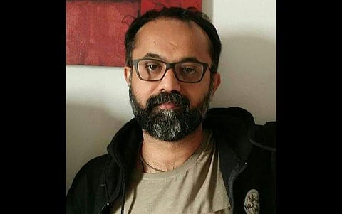 ഉണ്ണി ആര്‍ എഴുതിയ- 'പത്ത് കഥകള്‍'