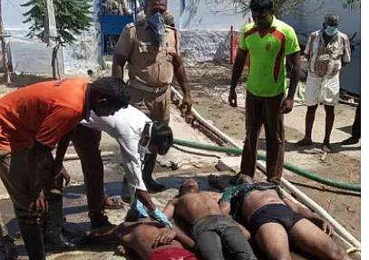 സെപ്റ്റിക് ടാങ്ക് വൃത്തിയാക്കുന്നതിനിടെ നാല് യുവാക്കള്‍ ശ്വാസംമുട്ടി മരിച്ചു