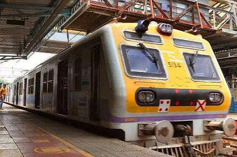 2023 ഏപ്രിൽ മുതൽ സ്വകാര്യ ട്രെയിൻ സർവീസുകളെന്ന് റെയിൽവേ