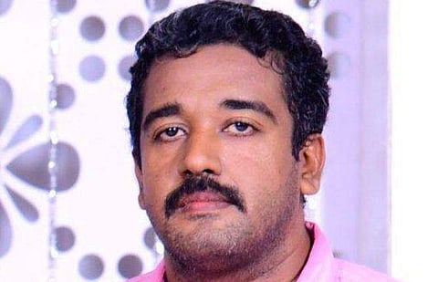 മരിച്ചിട്ടില്ല; കെൽവിൻ ജീവിക്കും എട്ട് പേരിലൂടെ