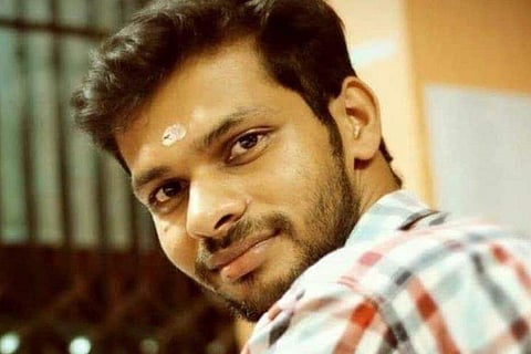 പുതിയ വീട്ടിൽ കഴിഞ്ഞത് മാസങ്ങൾ മാത്രം; അനുജിത്തിന്റെ ഭവനവായ്പ തിരിച്ചടയ്ക്കാൻ സുഹൃത്തുക്കൾ