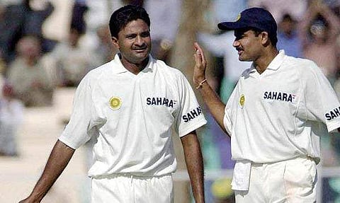 എനിക്ക് 10 വിക്കറ്റ് കിട്ടാന്‍ ശ്രീനാഥ് വൈഡുകള്‍ എറിഞ്ഞു, അന്നുവരെ പഠിച്ച സകലതും അദ്ദേഹം മറന്നു: അനില്‍ കുംബ്ലേ