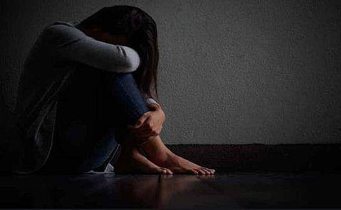 കൊവിഡ് കാലത്തെ കൗമാര ആത്മഹത്യകള്‍; ആഴത്തിലുള്ള കാരണങ്ങളെ വിസ്മരിക്കുന്നോ?  