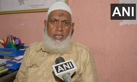 പത്താം ക്ലാസ് പരീക്ഷ എഴുതിയത് തുടർച്ചയായി 33 വർഷം; ഒടുവിൽ ജയിച്ചു; നേരത്തെ ആയിരുന്നെങ്കിൽ... നൂറുദ്ദീൻ പറയുന്നു