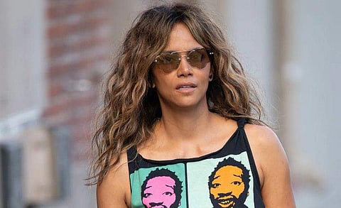 വിമര്‍ശനങ്ങള്‍ കടുത്തു; ട്രാന്‍സ്‌ജെന്‍ഡര്‍ ആവാനില്ലെന്ന് ഹാലി ബെറി