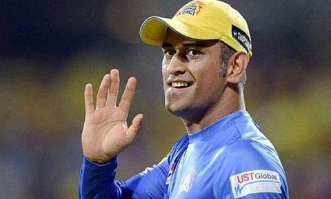 'നല്ല കാലം കഴിഞ്ഞു; ധോനി യുവ താരങ്ങൾക്കായി വഴി മാറണം'