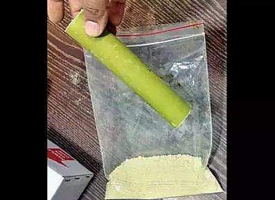 മുളയുടെ നിറം പെയിന്റ് ചെയ്ത പ്ലാസ്റ്റിക് പൈപ്പില്‍ 'ആയുര്‍വ്വേദ മരുന്ന്', മുംബൈയില്‍ വന്‍ മയക്കുമരുന്ന് വേട്ട, ആയിരം കോടിയുടെ ഹെറോയിന്‍ പിടികൂടി 