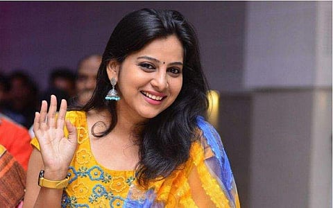 വഴിയരികിലെ ഹോർഡിങ്ങിൽ കണ്ട പെൺകുട്ടിയെ ഇഷ്ടപ്പെട്ടു, ലിജോ ജോസും വിജയ് ബാബുവും ലിച്ചിയെ കണ്ടെടുത്തത് ഇങ്ങനെ