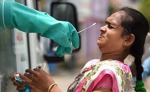 ജലദോഷപ്പനിക്കാര്‍ക്ക് അഞ്ച് ദിവസത്തിനകം ആന്റിജന്‍ പരിശോധന; കോവിഡ് ടെസ്റ്റിന് പുതിയ മാര്‍ഗരേഖ