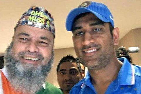 'തല വിരമിച്ചു, ഇനി ​ഗാലറിയിലേക്കില്ല'- ധോനിയുടെ കട്ട ഫാനായ ചാച്ചായും ബൈബൈ പറഞ്ഞു