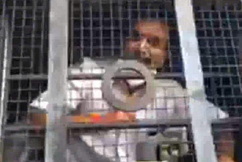 സെക്രട്ടേറിയറ്റ് തീപിടിത്തം; പ്രതിഷേധം ശക്തം; കെ സുരേന്ദ്രൻ അടക്കമുള്ള നേതാക്കൾ അറസ്റ്റിൽ