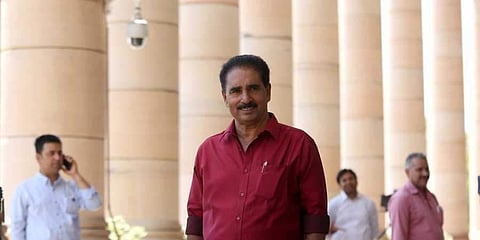 സെക്രട്ടറിയേറ്റിലെ തീപിടിത്തം എന്‍ഐഎ അന്വേഷിക്കണം; പ്രധാനമന്ത്രിക്ക് എന്‍ കെ പ്രേമചന്ദ്രന്റെ കത്ത്