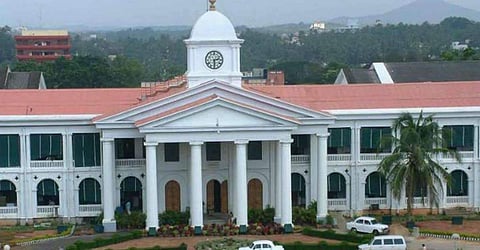 നാളെ മുതല്‍ ആറ് ദിവസം തുടര്‍ച്ചയായ അവധി