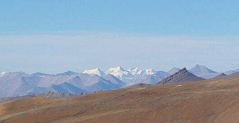 ലഡാക്ക് അതിര്‍ത്തിയില്‍ വീണ്ടും ചൈനീസ് പ്രകോപനം, നിയന്ത്രണ രേഖ ലംഘിച്ചു; തടഞ്ഞുനിര്‍ത്തി ഇന്ത്യന്‍ സൈന്യം