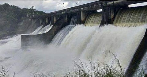 മഴ കനത്തു, ഭവാനിപ്പുഴയിൽ വെള്ളപ്പൊക്കം, താവളം പാലം വെള്ളത്തിൽ ; പെ​രി​ങ്ങ​ൽ​ക്കു​ത്ത് ഡാ​മി​ന്‍റെ ഒ​രു ഷ​ട്ട​ർ കൂ​ടി തുറന്നു, ജാ​ഗ്രതാ നിർദേശം