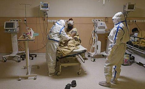 27 ആരോ​ഗ്യ പ്രവർത്തകർക്ക് കോവിഡ് സ്ഥിരീകരിച്ചു; എട്ട് പേർ കണ്ണൂരിൽ