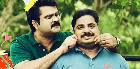 'എന്റെ വീഴ്ചയറിഞ്ഞ് എവിടുന്നോ നമ്പർ വാങ്ങി വിളിച്ചു, തിരിഞ്ഞു കിടക്കാൻ കഴിയാതെ കിടന്ന എന്റെ മനസ്സ് എണീറ്റ് ഡാൻസ് കളിച്ചു'