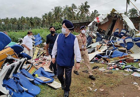 അപകടകാരണത്തെക്കുറിച്ച് ഊഹാപോഹത്തിനില്ല ; മരിച്ചവരുടെ കുടുംബത്തിന് 10 ലക്ഷം ; പരിക്കേറ്റവര്‍ക്ക് രണ്ടുലക്ഷം ; സഹായധനം പ്രഖ്യാപിച്ച് കേന്ദ്രം