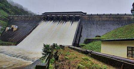 പമ്പ അണക്കെട്ടിന്റെ ആറ് ഷട്ടറുകള്‍ തുറന്നു; ജലനിരപ്പ് 40 സെന്റിമീറ്റര്‍ കൂടി ഉയരാന്‍ സാധ്യത, ജാഗ്രത ( വീഡിയോ)