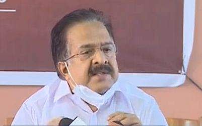 ലോക്കര്‍ തുറന്ന് മാറ്റേണ്ടത് എല്ലാം മാറ്റിയ ശേഷം ഒരുപവന്റെ മാല പരിശോധിക്കാനുള്ള ബുദ്ധി ആരുടെത്?;  രമേശ് ചെന്നിത്തല