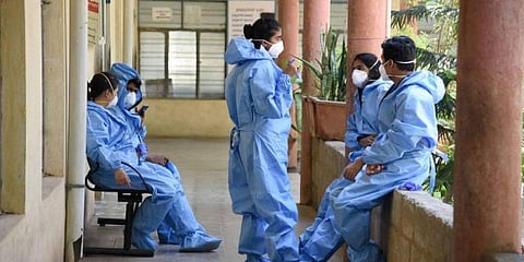 പിപിഇ കിറ്റ്, മാസ്‌ക് തുടങ്ങിയവയുടെ കയറ്റുമതി നിരോധനം പിന്‍വലിച്ചു