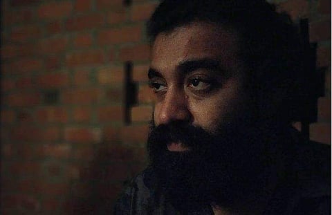 ഈ ചിത്രത്തിൽ നിങ്ങൾ കാണുന്നത് പത്മരാജനെ അല്ല! അമ്പരപ്പിച്ച് യുവനടൻ; വൈറൽ