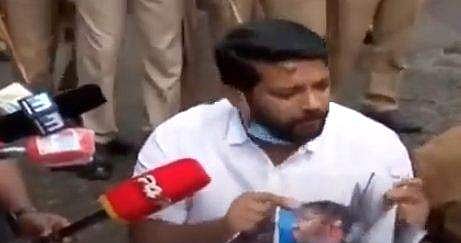 പൊലീസ് ആസ്ഥാനത്തിന് മുന്നില്‍ യൂത്ത് കോണ്‍ഗ്രസ് പ്രതിഷേധം; എംഎല്‍എമാരെ അറസ്റ്റ് ചെയ്തു