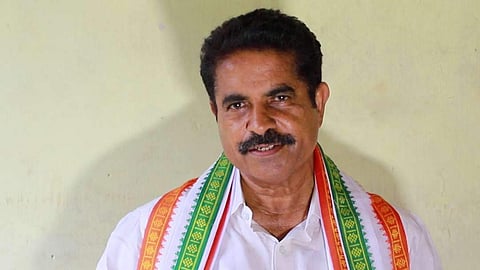 റഹീമിന്റെ ഇടപെടല്‍ സംശയകരം ; എസ്പി സിപിഎമ്മിന്റെ വക്താവായി ; ഇരട്ടക്കൊലയില്‍ സിബിഐ അന്വേഷണത്തിന് വെല്ലുവിളിച്ച് അടൂര്‍ പ്രകാശ്