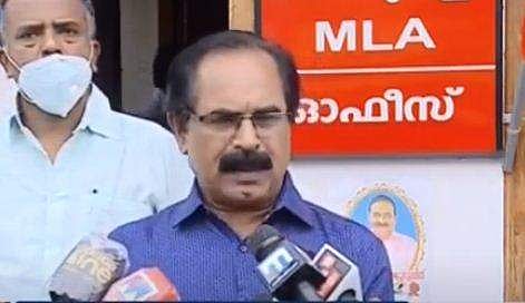 കുടുംബത്തിനെതിരെ നുണ പ്രചരിപ്പിക്കുന്നു ; അടൂര്‍പ്രകാശിനെതിരെ നിയമനടപടിയെന്ന് ഡി കെ മുരളി എംഎല്‍എ