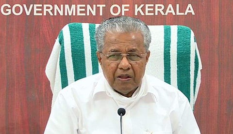 ഒപ്പ് തന്റേത് തന്നെ; ബിജെപി പറയുന്നു യുഡിഎഫ് ഏറ്റെടുക്കുന്നു; ആരോപണവുമായി മുഖ്യമന്ത്രി