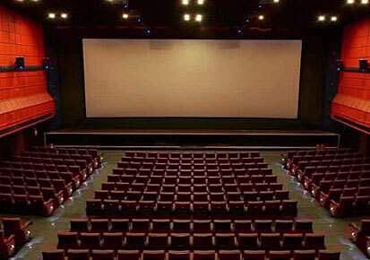 അനുമതി ലഭിച്ചാലും തീയേറ്ററുകള്‍ തുറക്കില്ല; ഫിലിം ചേംബര്‍