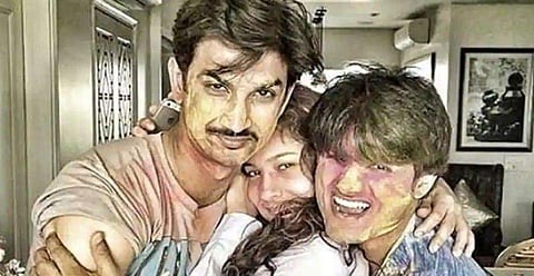 സുശാന്തിന്റെ കുടുംബത്തിനൊപ്പം നിന്നത് തെറ്റായിപ്പോയി; തുറന്നടിച്ച് സന്ദീപ്